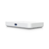 UniFi Cloud Gateway UCG Fiber / Administra todas las líneas UniFi / (4) puertos 2.5 GbE y (1) puerto LAN SFP+ 10G, (1) puerto WAN SFP+ 10G / Balanceo de carga hasta 2 líneas, fuente de alimentación USB-C 5V 3A, ranura SSD